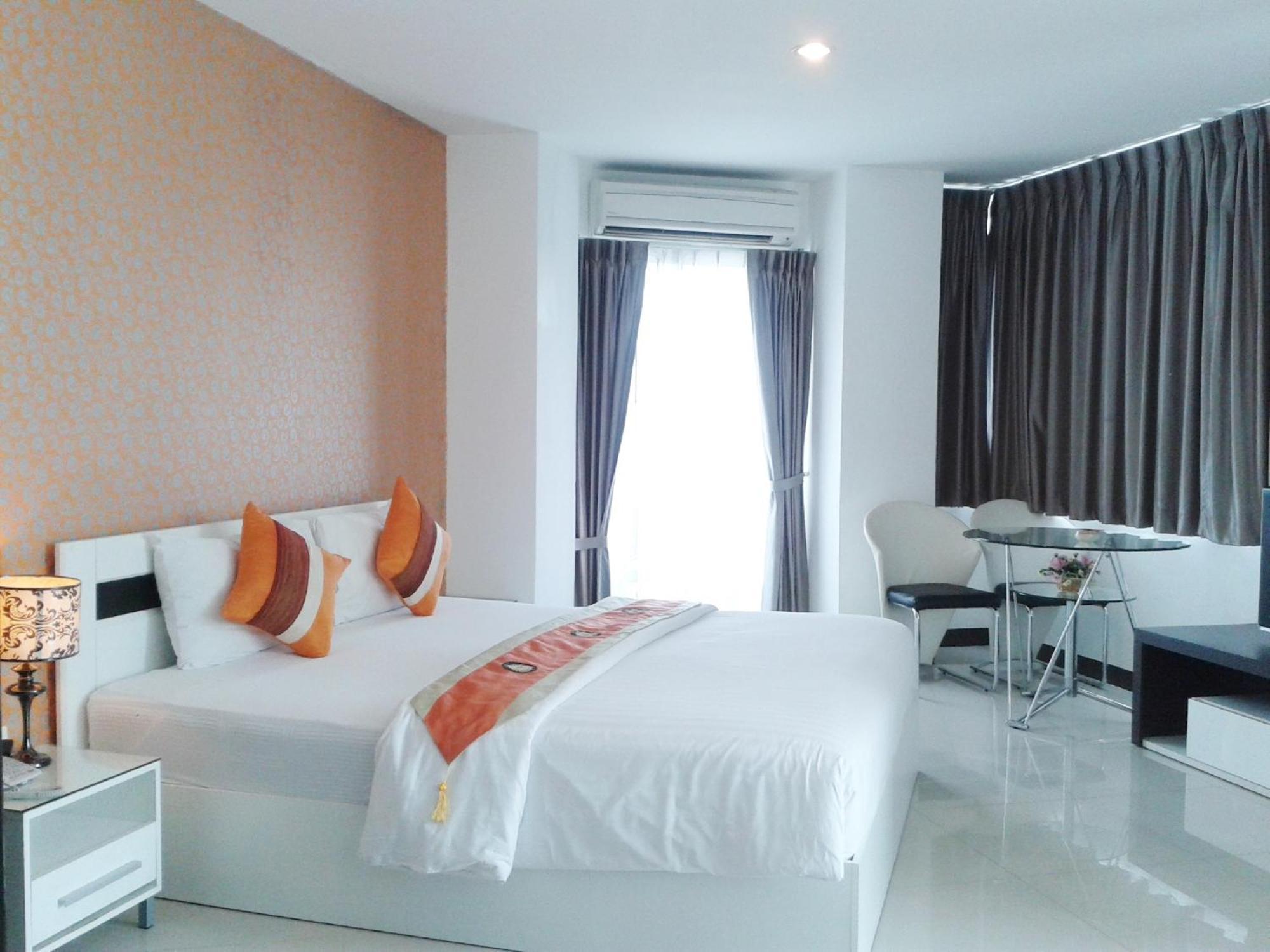 Grand Residence Jomtien Luaran gambar