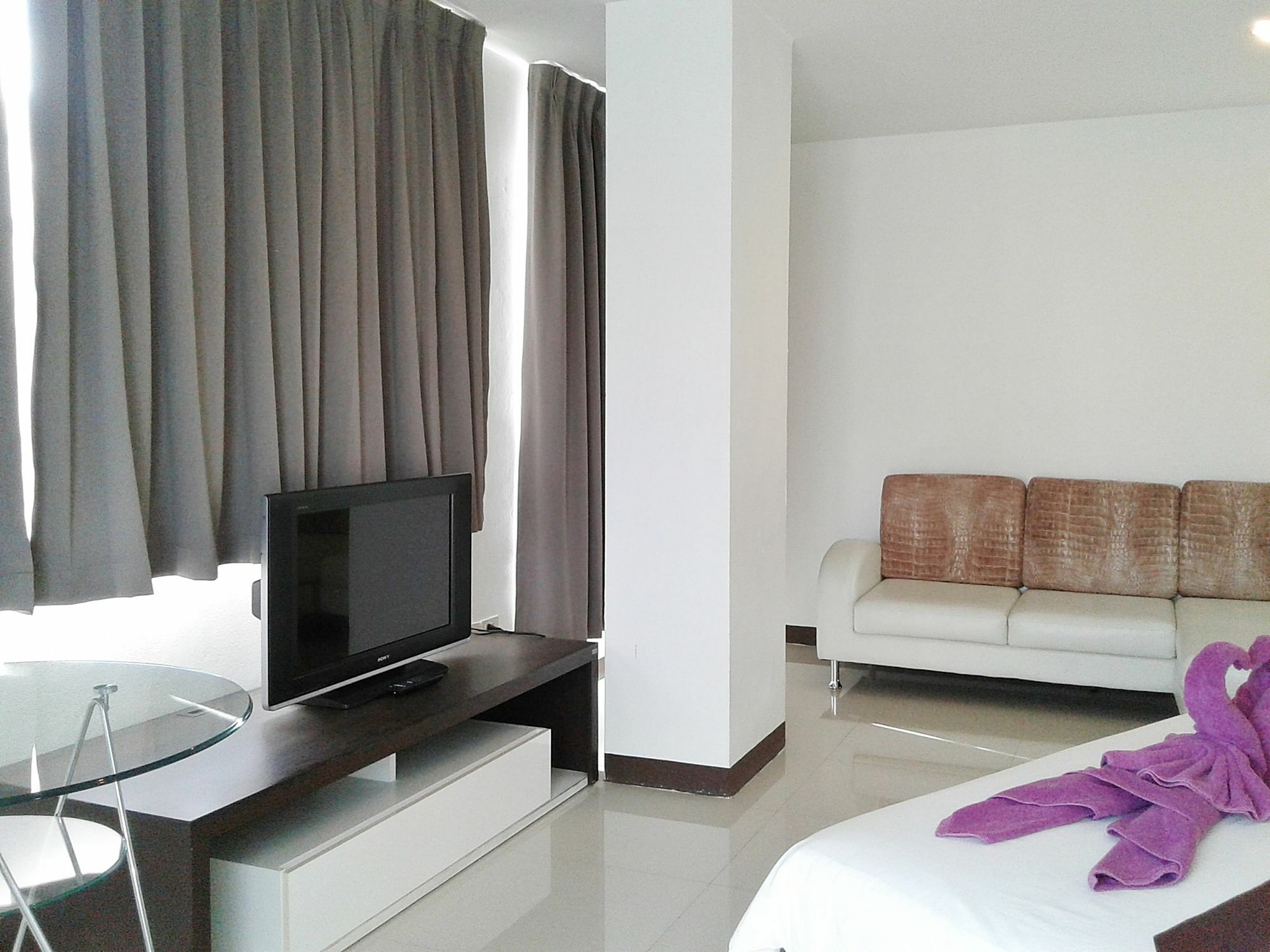 Grand Residence Jomtien Luaran gambar