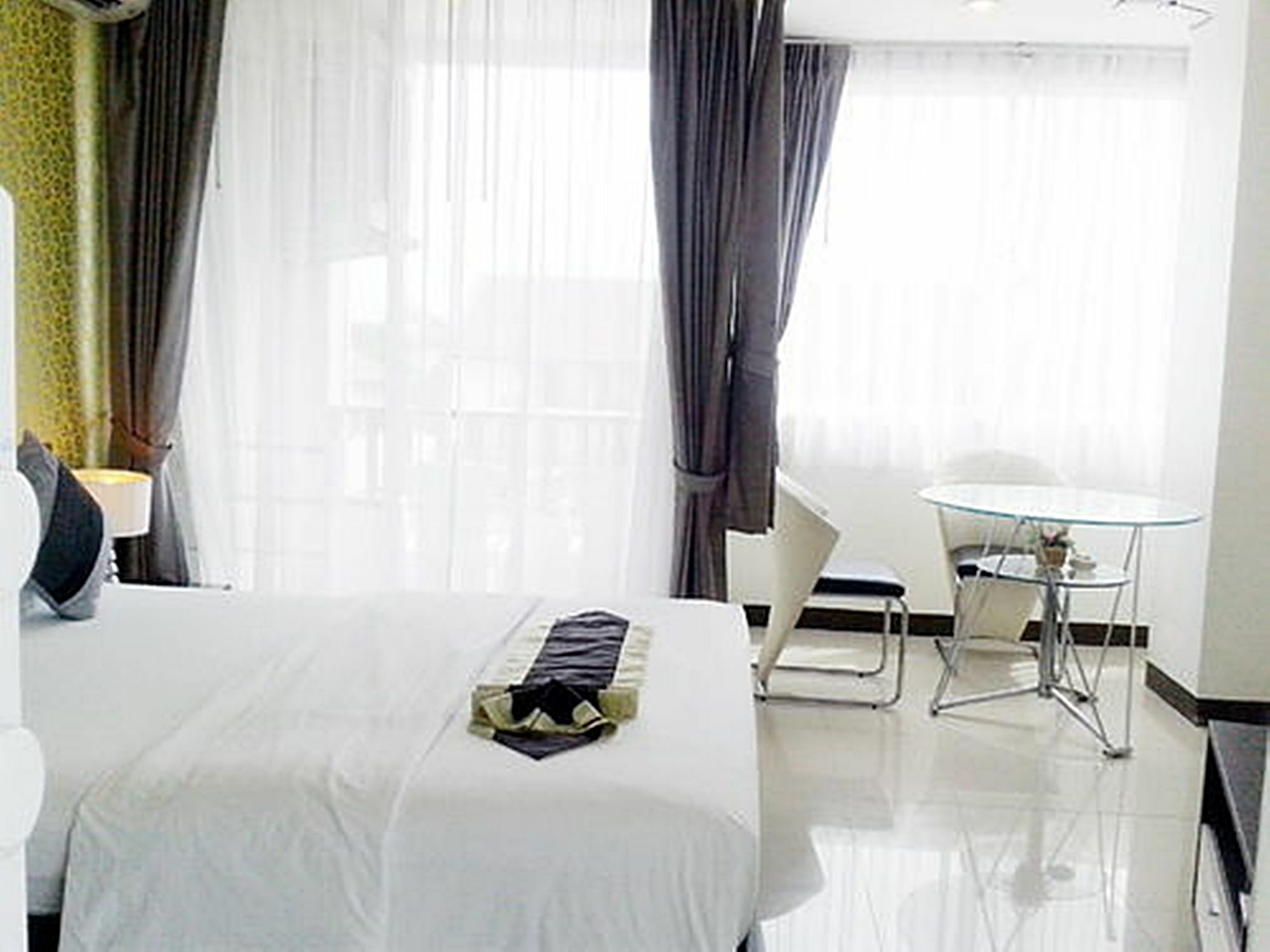 Grand Residence Jomtien Luaran gambar